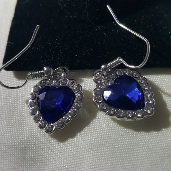 Sapphire Heart & Rhinestone Dangle Earrings NEW - Picture 1 of 2